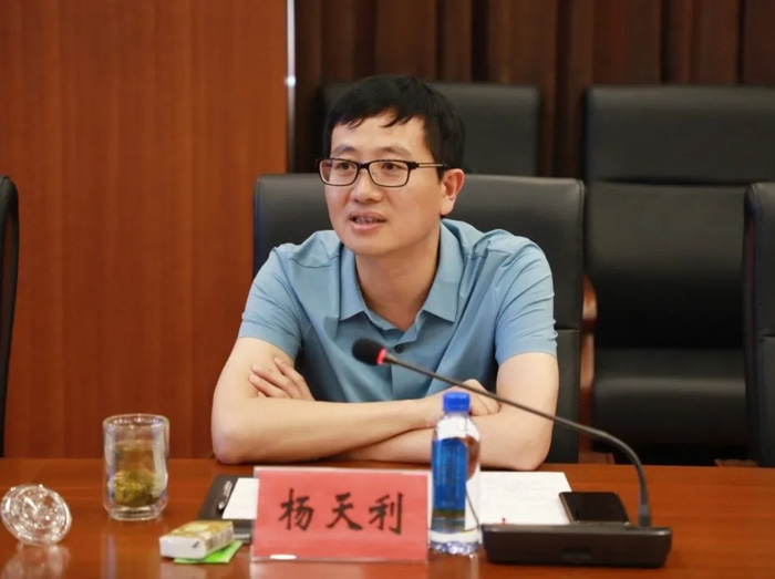 开云手机站官方版网站登录入口-开云(中国)
与徐工消防签署战略合作协议 携手深耕中国高空产业市场